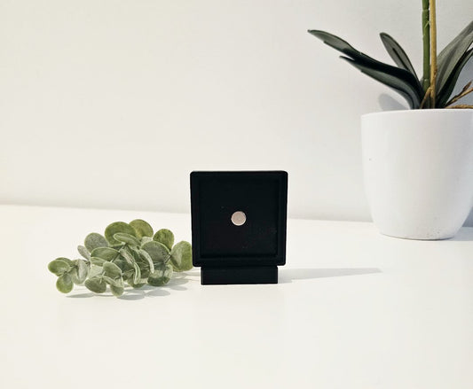 Cadre magnétique noir et 1 aimant 2x2