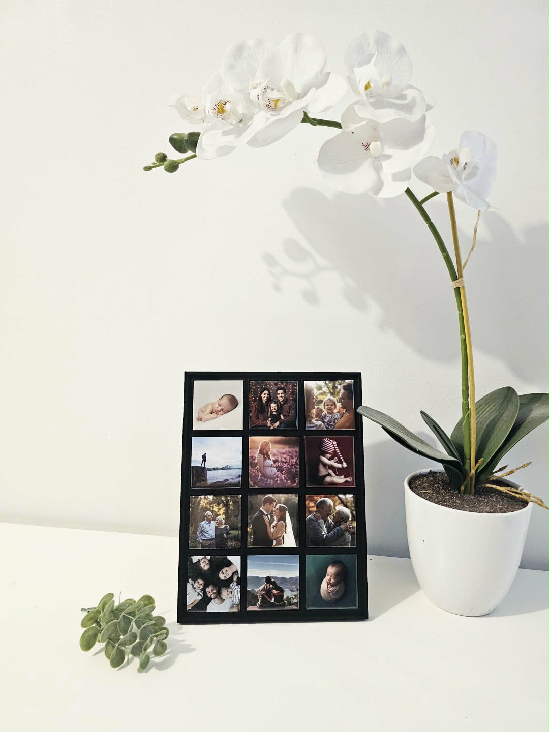 Cadre magnétique noir et 12 aimants 2x2